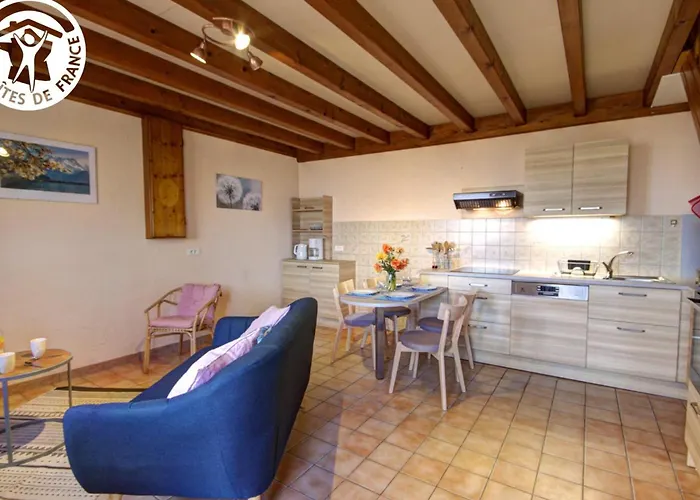 Casa de Férias Les Hortensias à - Charme Et Confort Pour 4 Pers Avec Internet - Fr-1-496-117 *